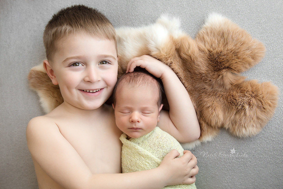 Братья и сестры. Детский, семейный, а также newborn фотограф и преподаватель в Киеве На