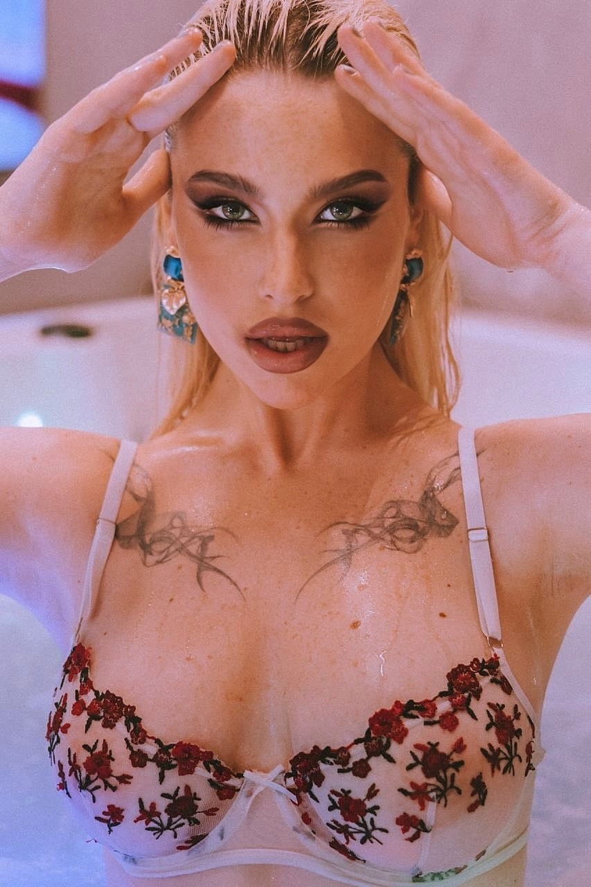 Цветные фотографии. Fashion photographer Natalia Litvinova