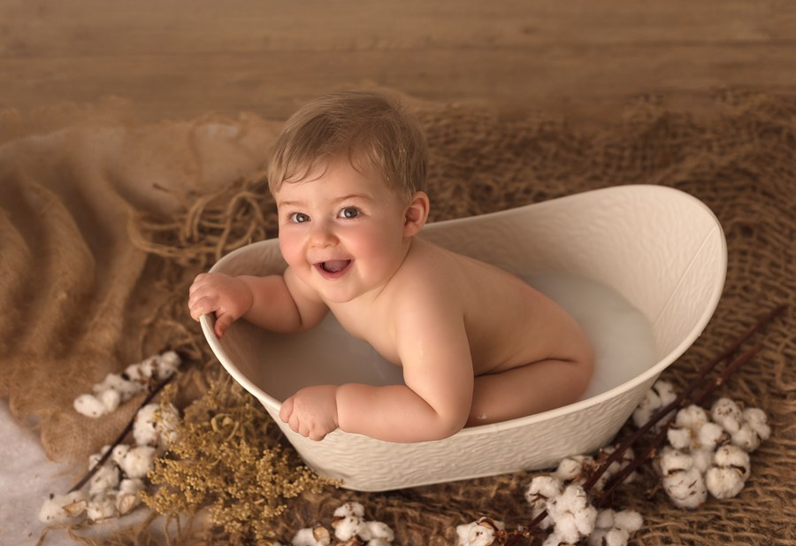 Photographe bébé bain du lait Cambrai