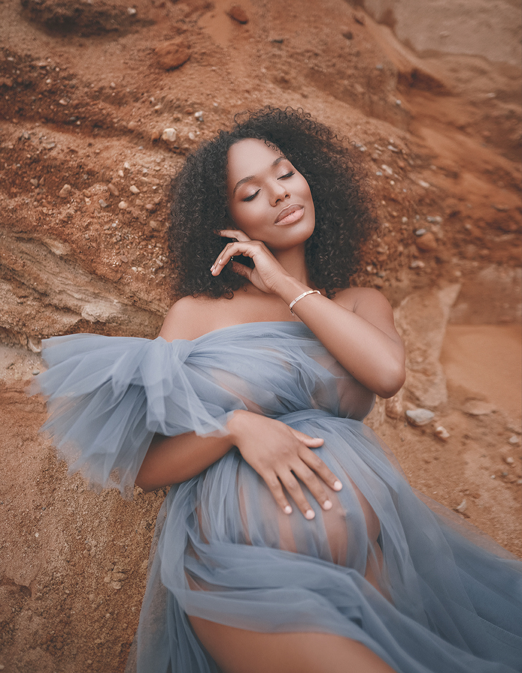 Babybauch Outdoor. Nadine Brecht