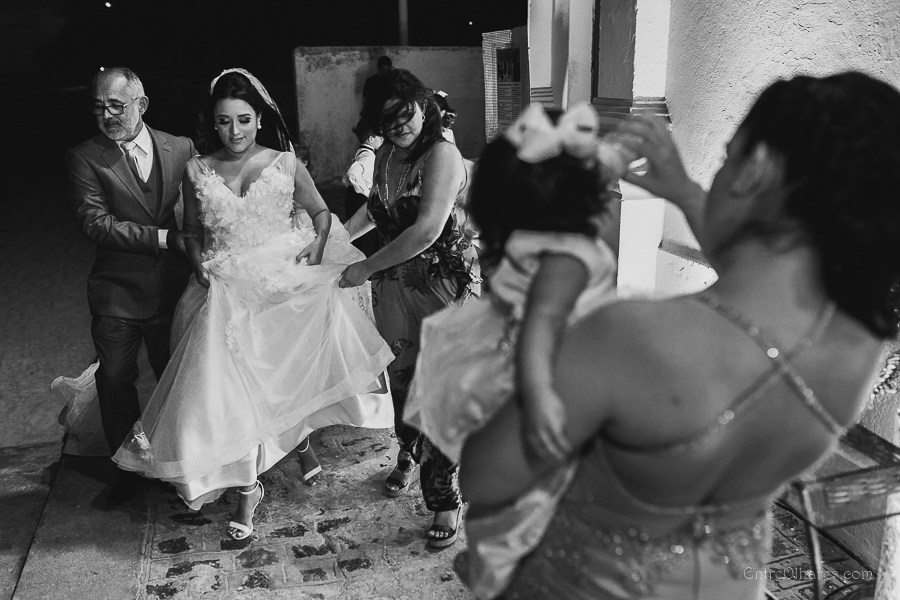 KAROLINA & CARLOS. EntreOlhares Fotografia e Filmagem de Casamentos em Recife/PE e João Pessoa/PB — Momentos únicos eternizados com sensibilidade