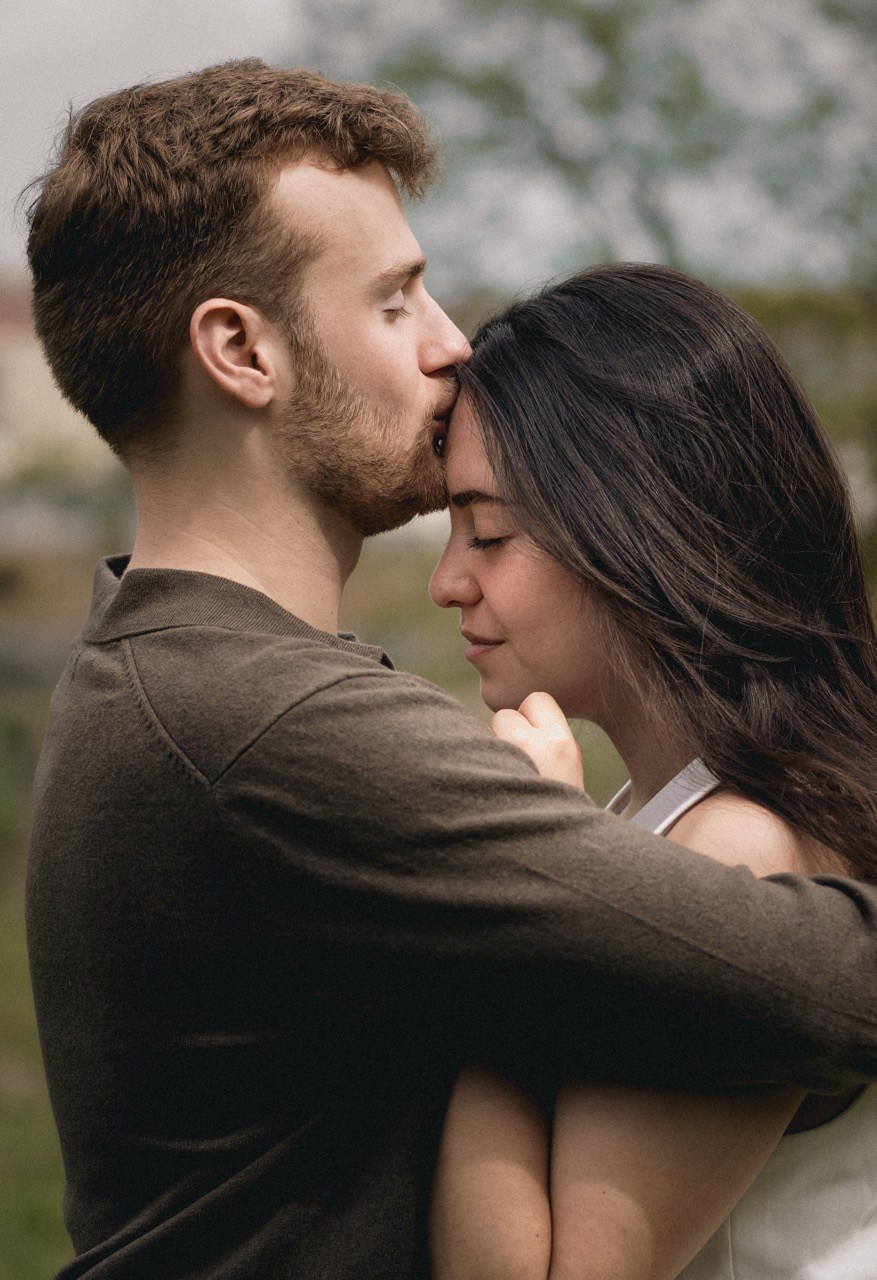 Dana Lišková - Wedding and couple photographer Prague - Wedding photographer Prague - Couple photography - Wedding portraits