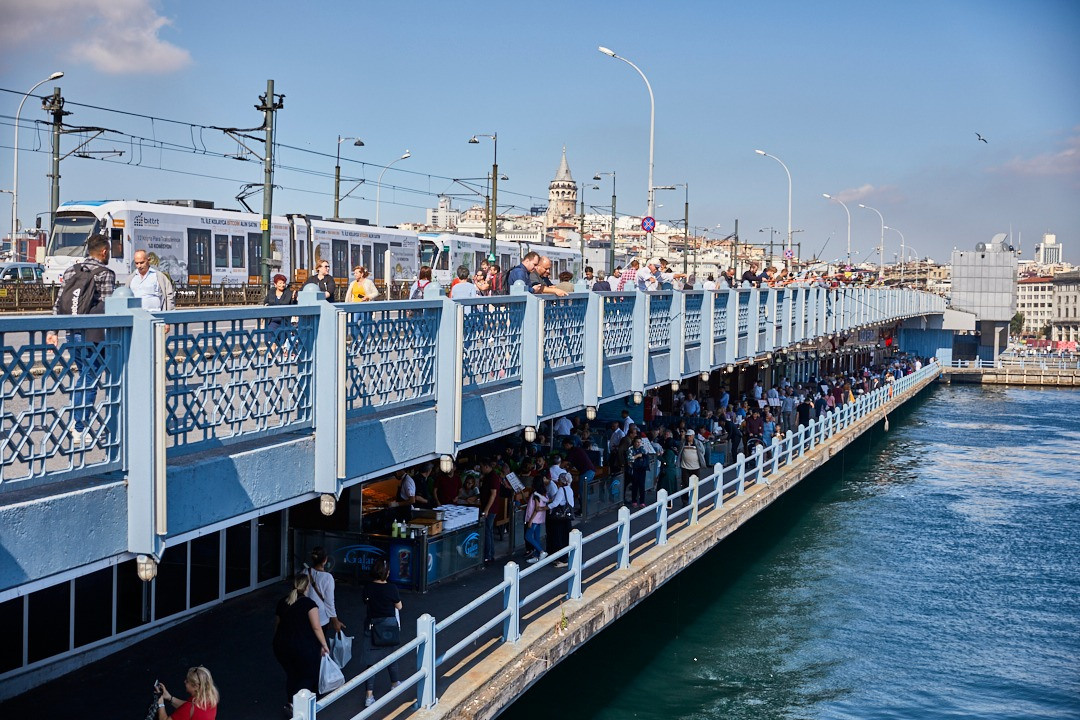 Səyahətlər. Bakıda fotoqraf Kamran Enceladus