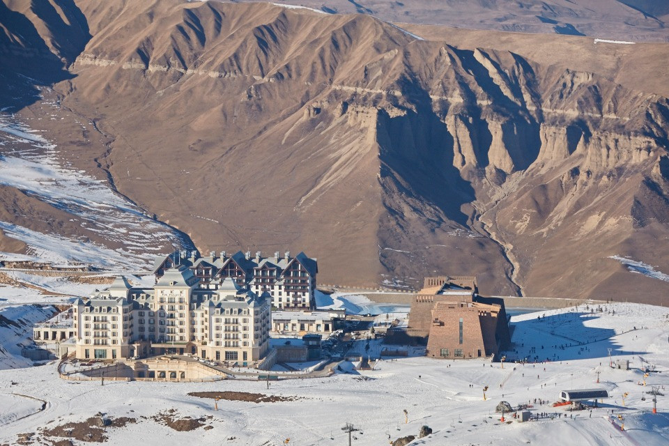 Səyahətlər. Bakıda fotoqraf Kamran Enceladus