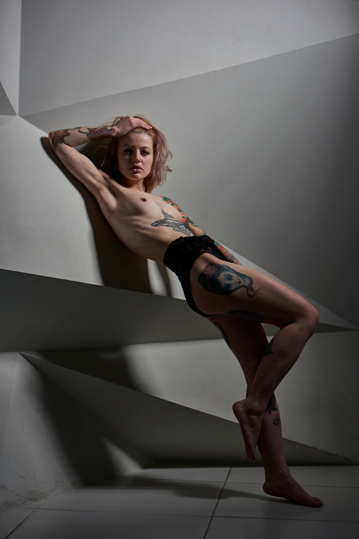 Nude. Photographer in Baku Kamran Enceladus