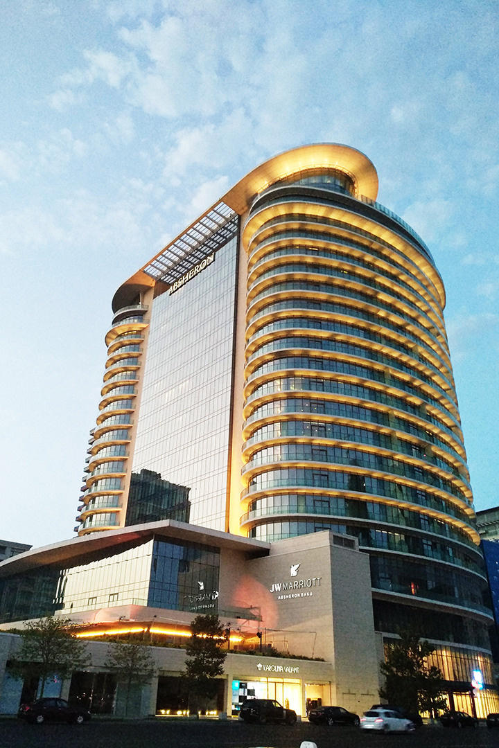 Yagub & Cahan. Photographer in Baku Kamran Enceladus