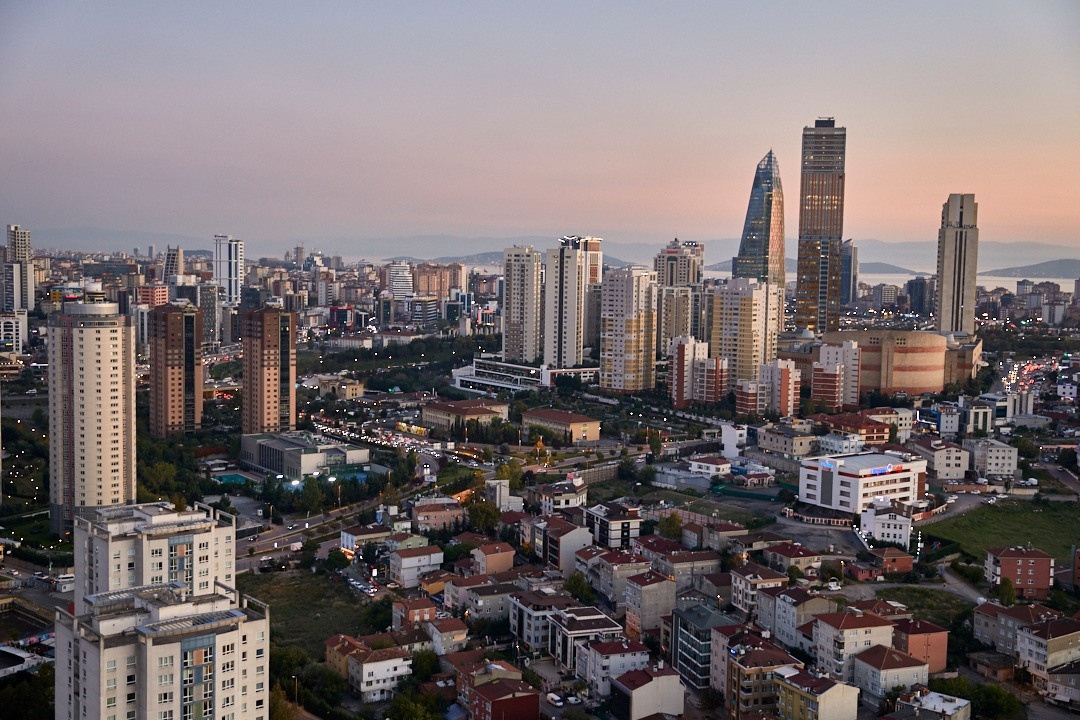 Səyahətlər. Bakıda fotoqraf Kamran Enceladus