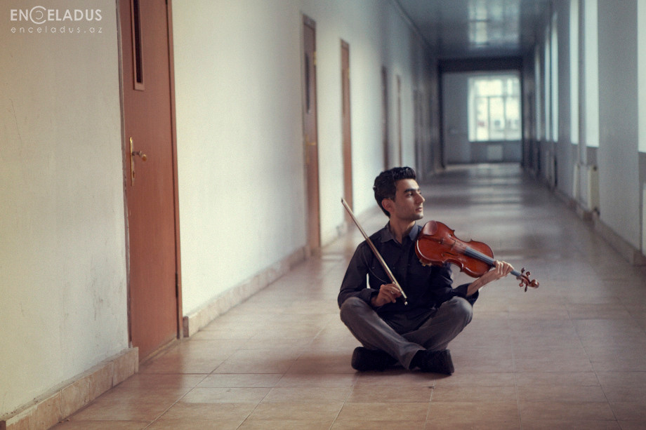 Portretlər. Bakıda fotoqraf Kamran Enceladus