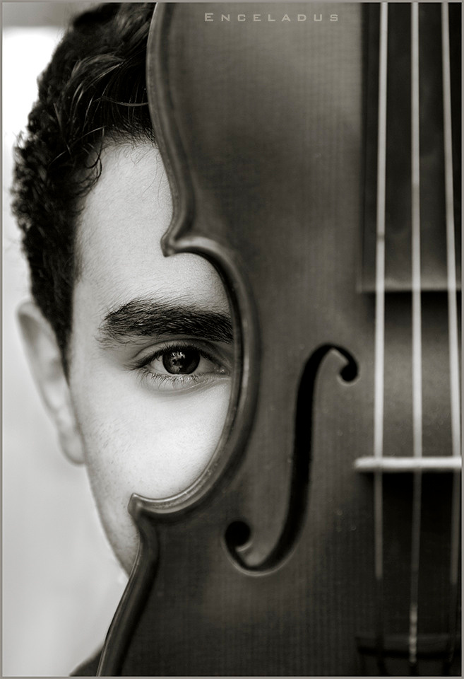Portretlər. Bakıda fotoqraf Kamran Enceladus