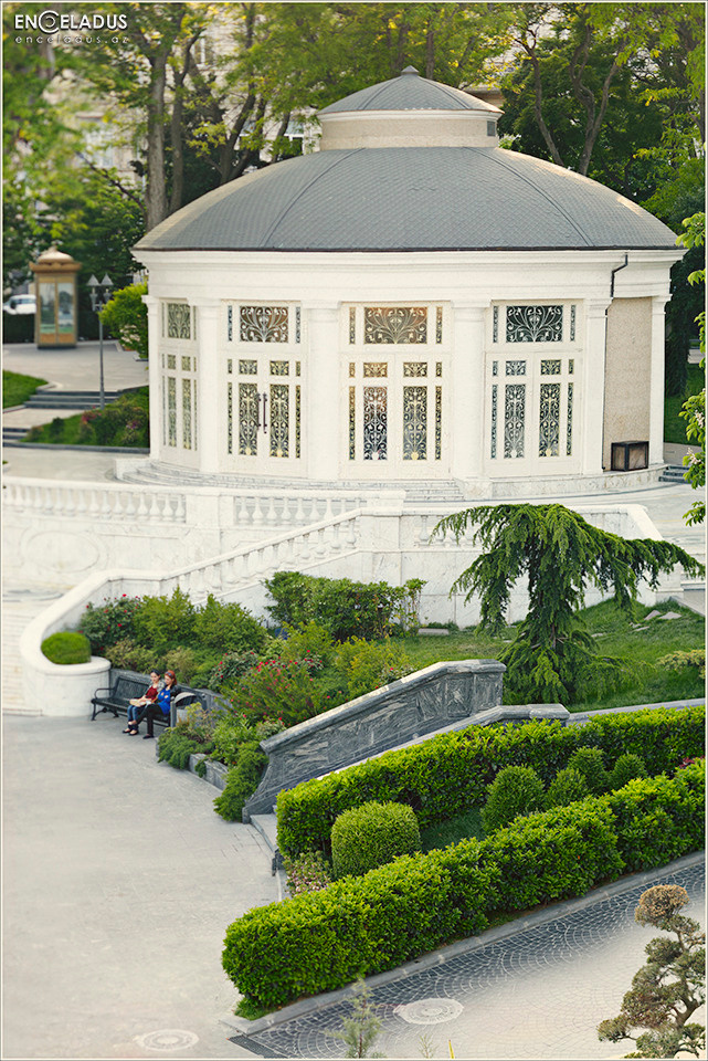 Səyahətlər. Bakıda fotoqraf Kamran Enceladus