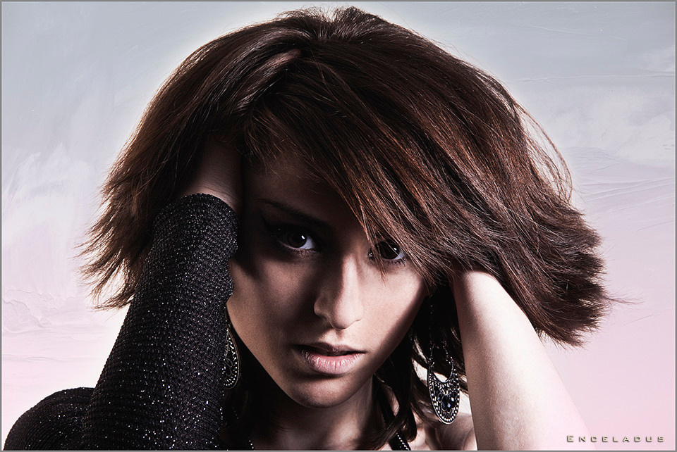 Portretlər. Bakıda fotoqraf Kamran Enceladus