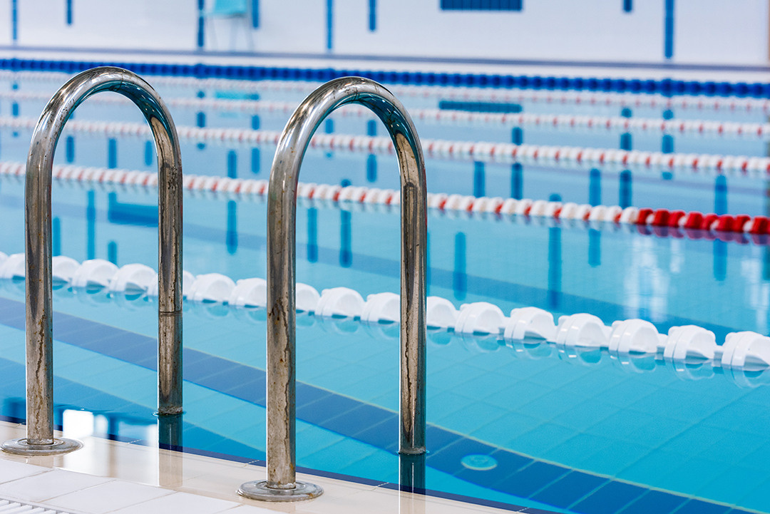 Interyer / Eksteryer. Bakıda fotoqraf Kamran Enceladus