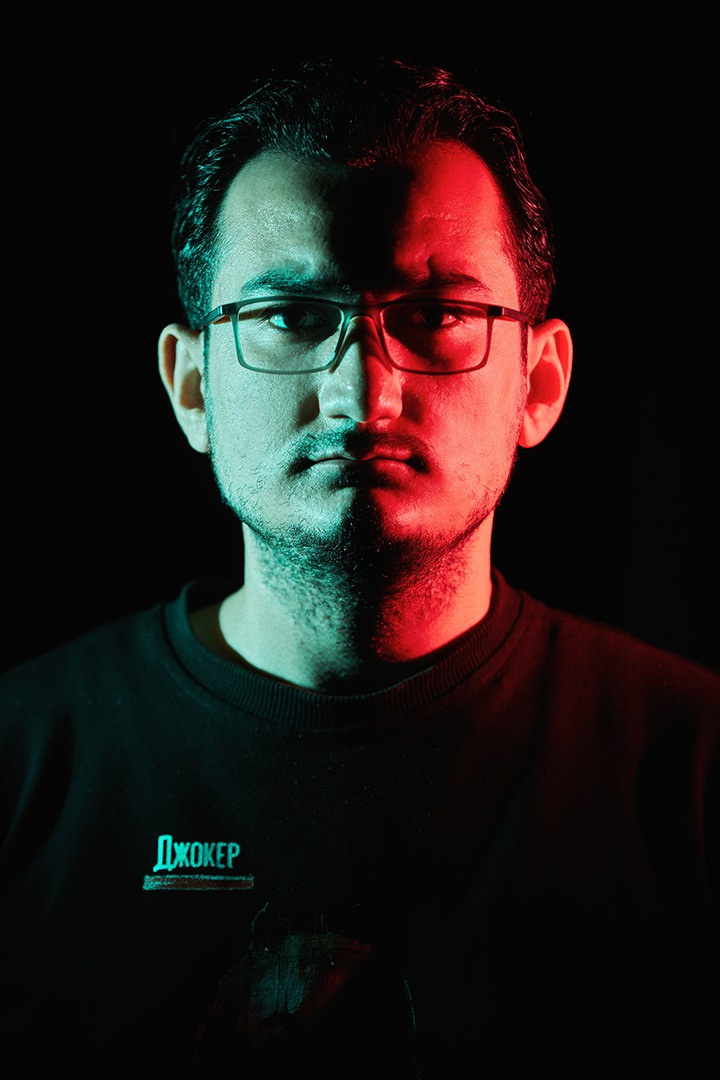 Portretlər. Bakıda fotoqraf Kamran Enceladus