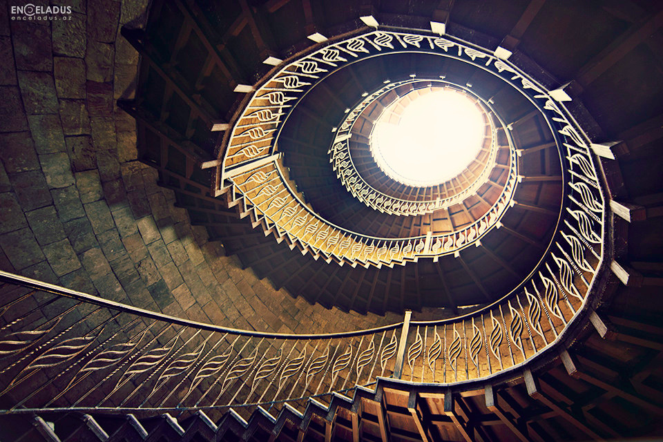 Səyahətlər. Bakıda fotoqraf Kamran Enceladus