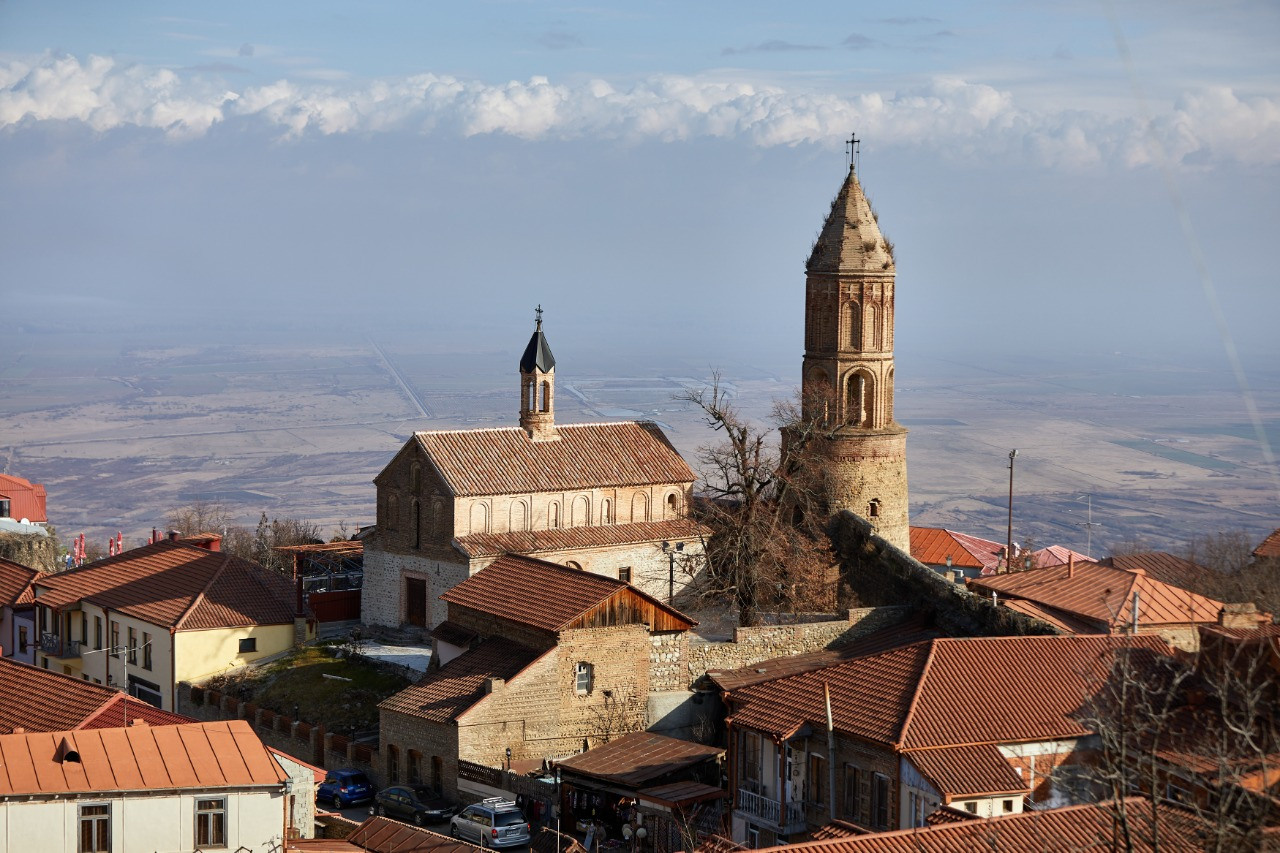 Səyahətlər. Bakıda fotoqraf Kamran Enceladus