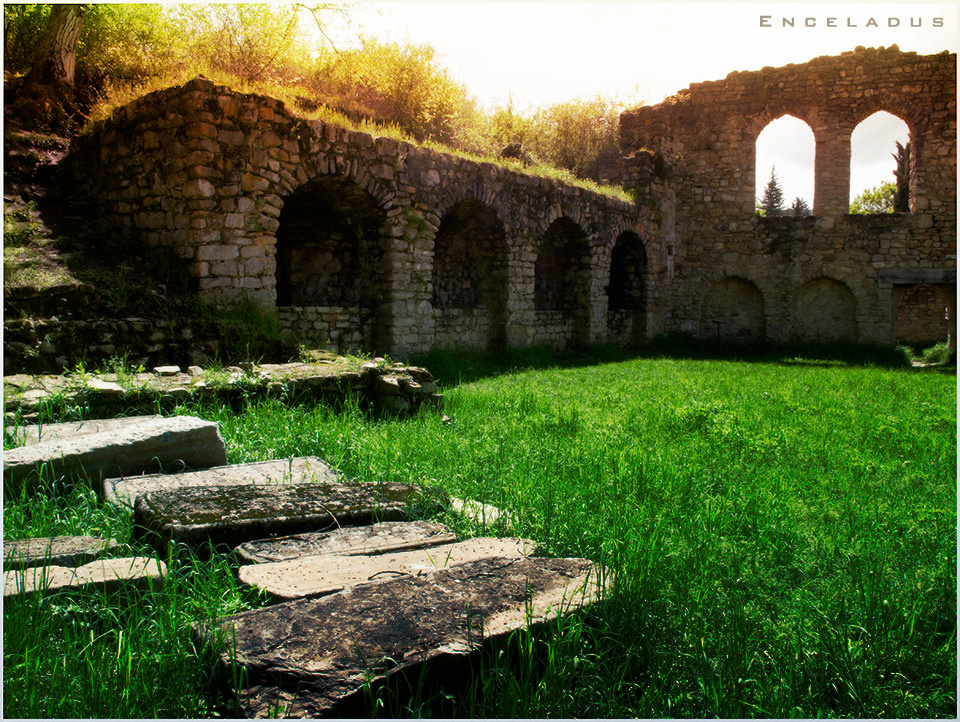 Səyahətlər. Bakıda fotoqraf Kamran Enceladus