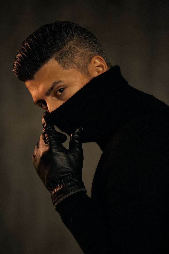 Portretlər. Bakıda fotoqraf Kamran Enceladus