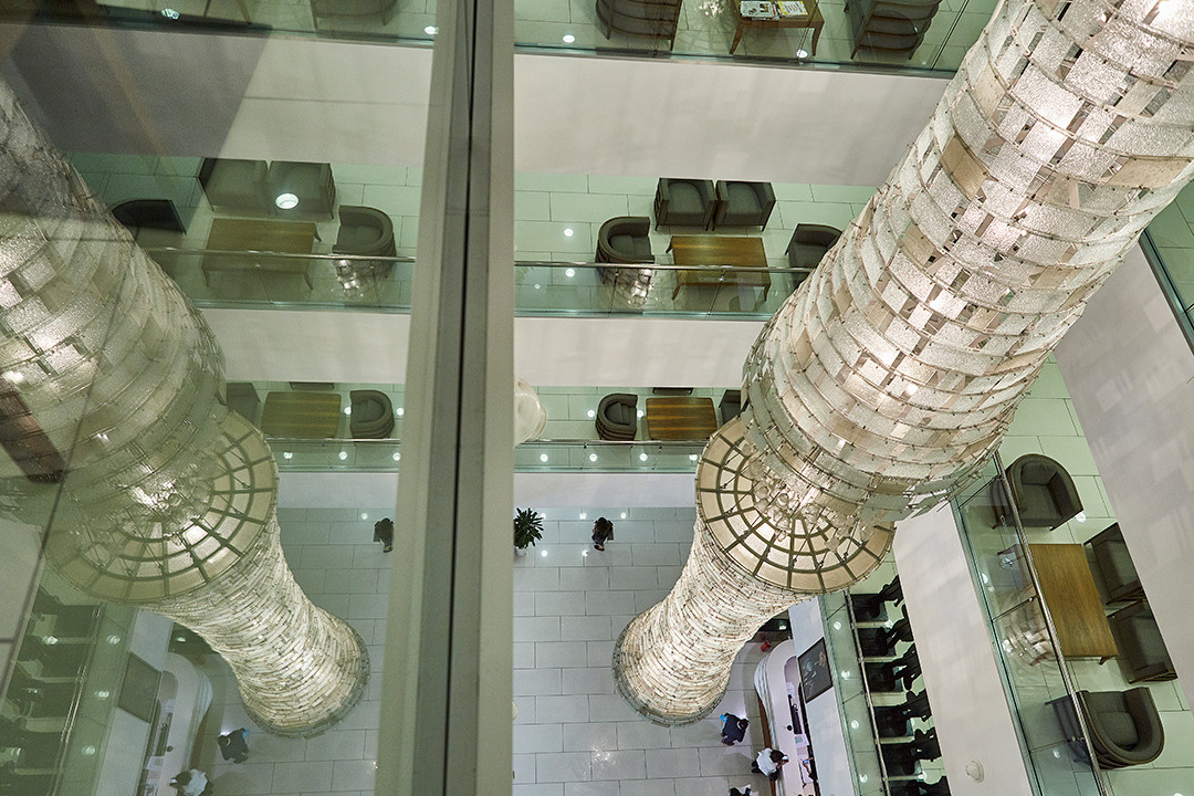 Interyer / Eksteryer. Bakıda fotoqraf Kamran Enceladus