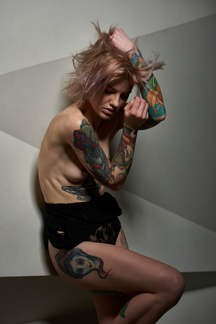 Nude. Photographer in Baku Kamran Enceladus