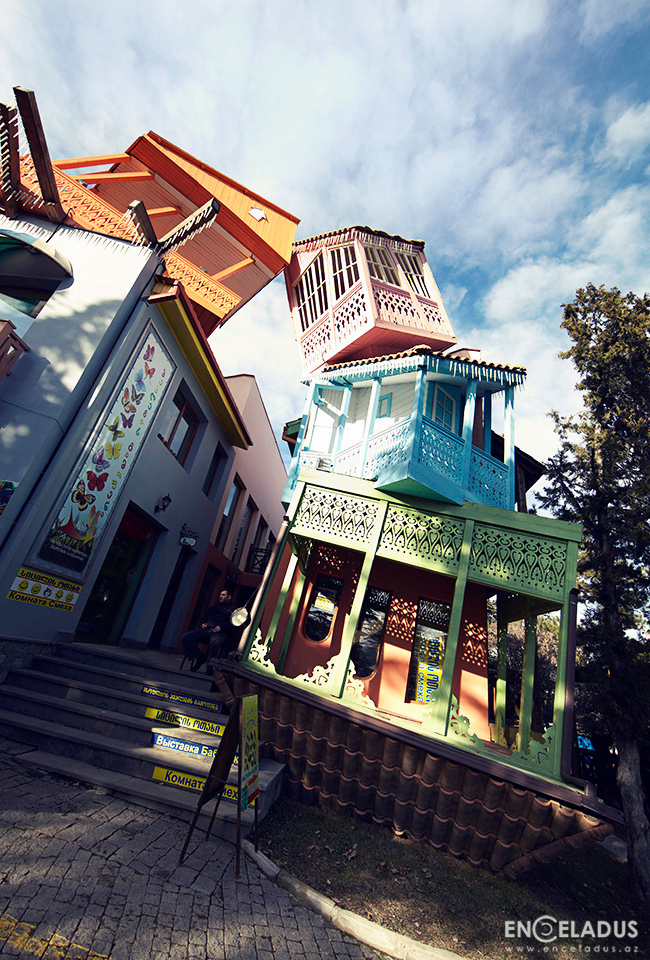 Səyahətlər. Bakıda fotoqraf Kamran Enceladus