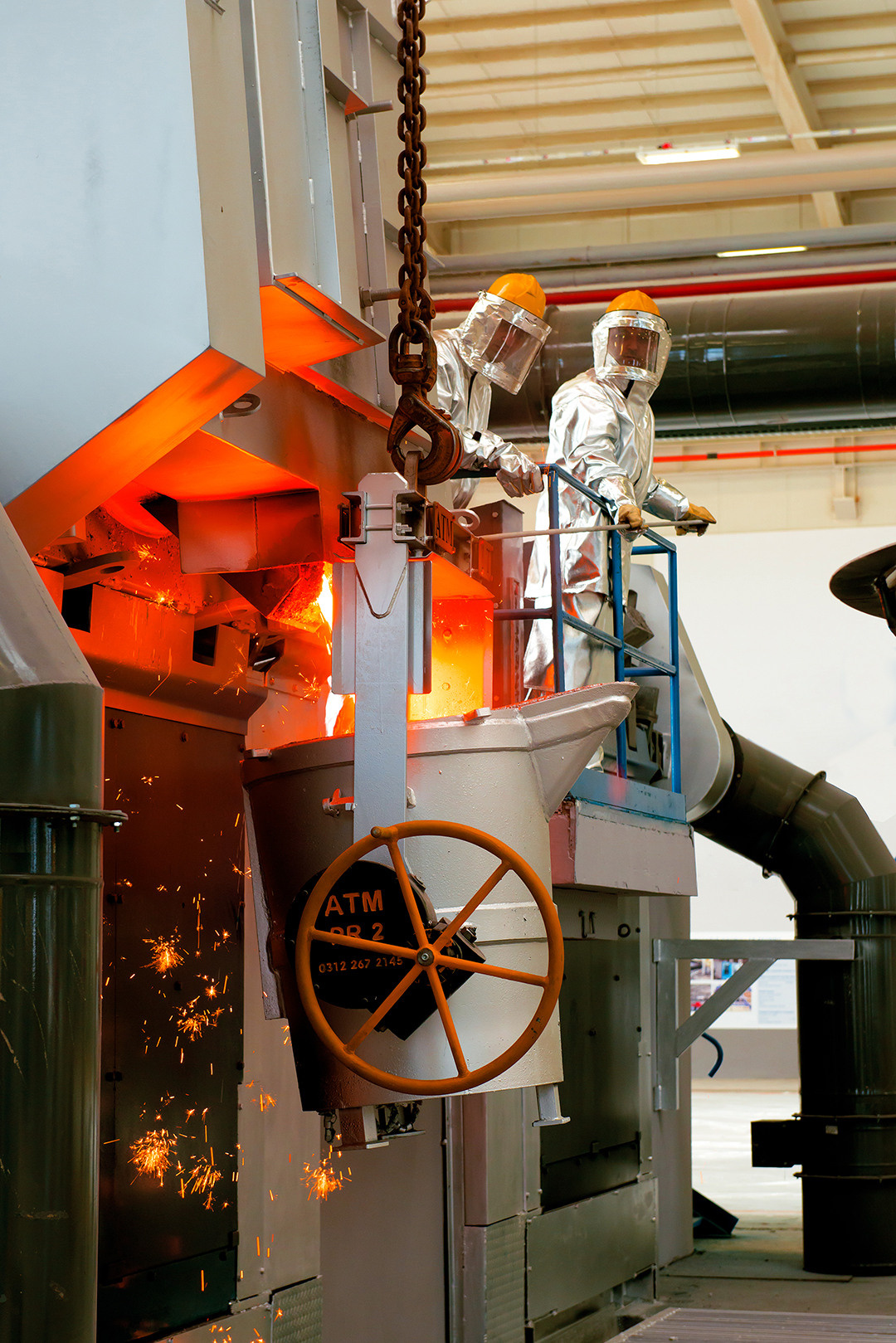 Interyer / Eksteryer. Bakıda fotoqraf Kamran Enceladus