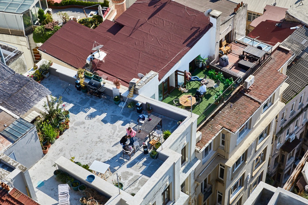 Səyahətlər. Bakıda fotoqraf Kamran Enceladus