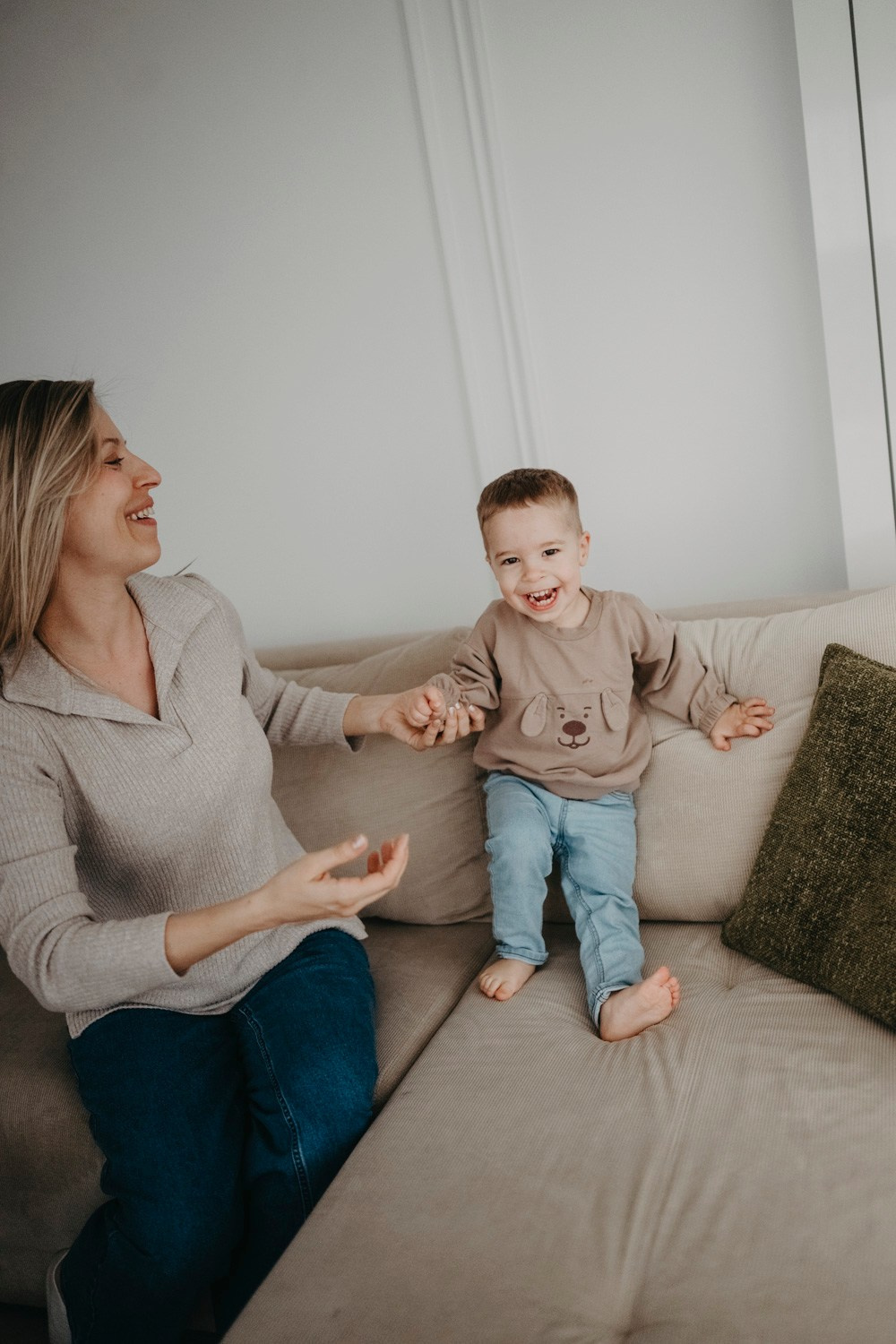 Danijala, Darko, Mijat i Marko porodicno fotografisanje. Deciji i porodicni fotograf u Beogradu Oksana Skendzic