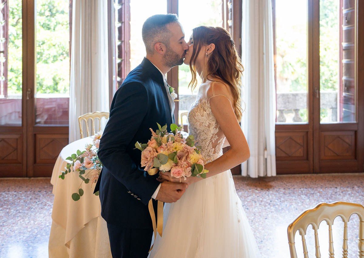 Gaia e Alex matrimonio presso  Villa Sagredo Italia. Lorenzo Mazzega Wedding | Fotografo Matrimonio Milano | Reportage