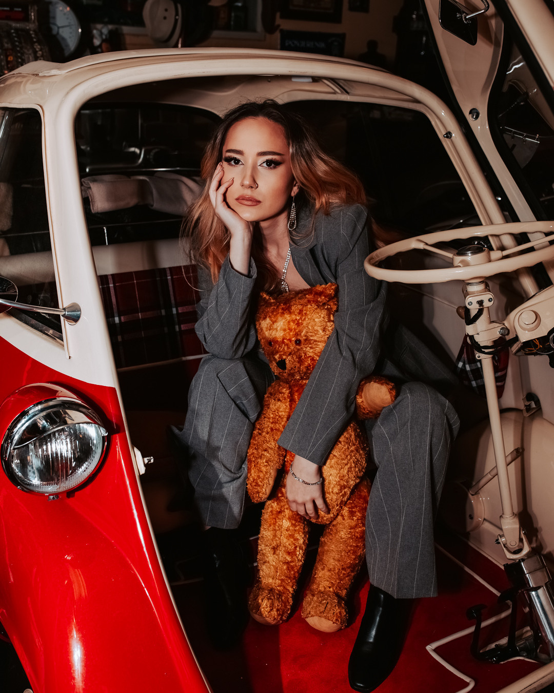 Danica Djurovic. Mario Jelikic Photography