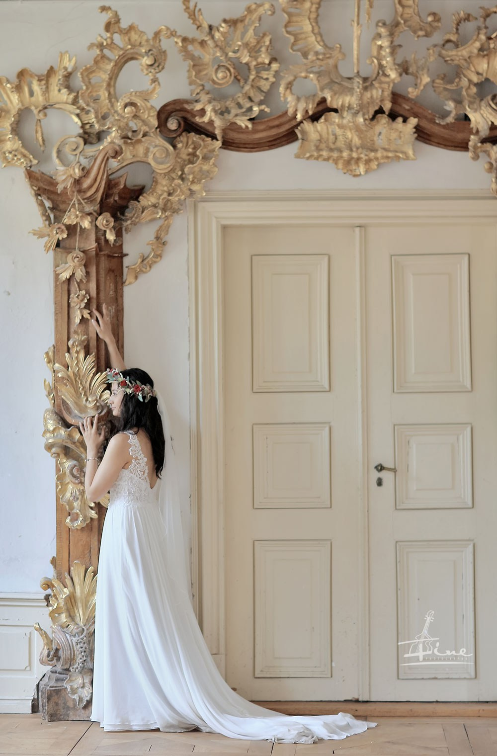 Photographer Zorii. Khanoff production