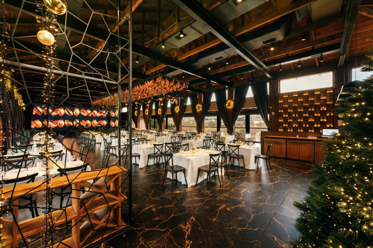 Qvevri Restaurant. Главная