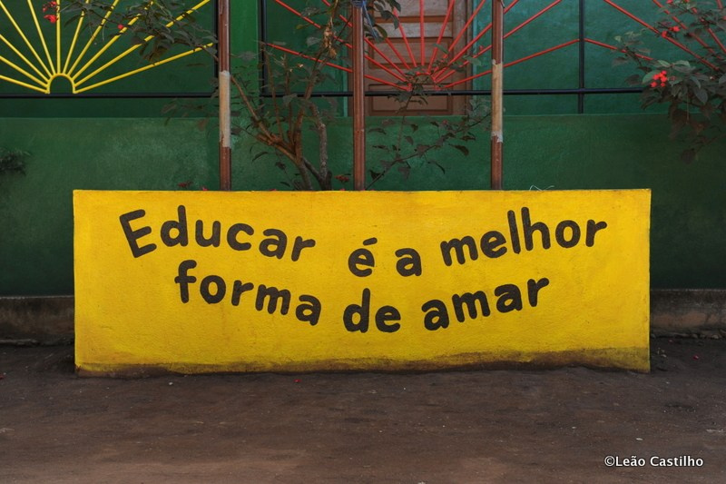 Photos of volunteer work in Mozambique. Simbahalu