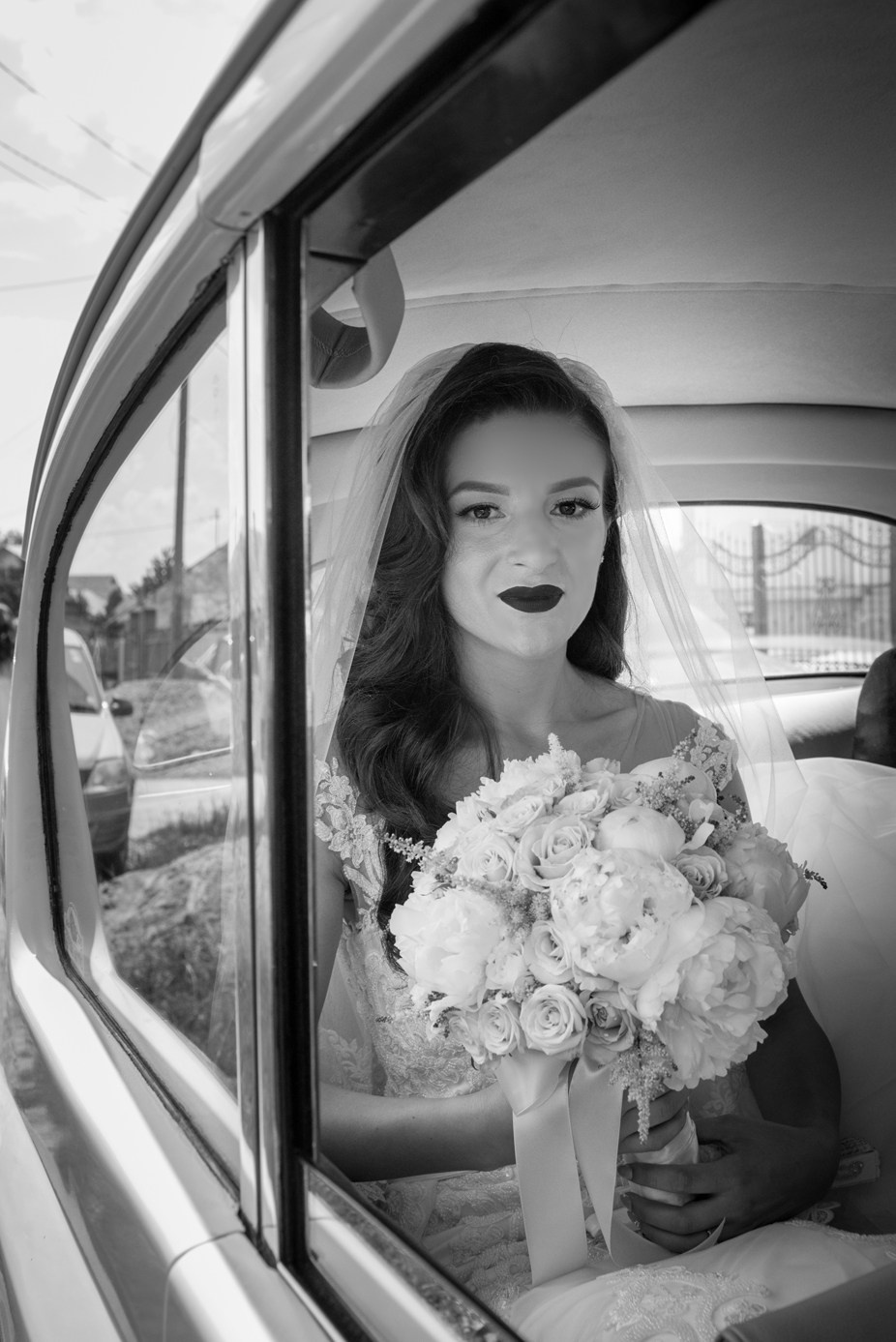 Portrete – Eleganță și expresivitate. Fotograf de nuntă, corporate, botezuri, majorate și aniversări Roman, Lucaci Cornel