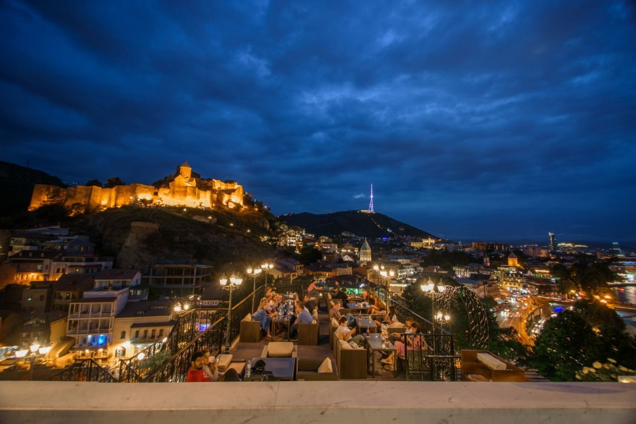 Tiflis Veranda. Главная