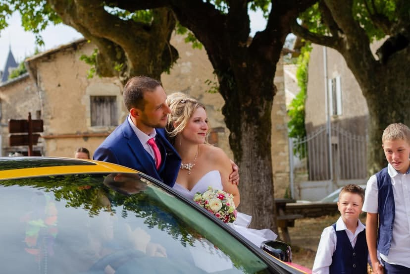 Julie & Denis | Mariage style Scania. Photo studio “Partage ton bonheur” — Family photographer near Châtellerault, Poitiers, and Tours