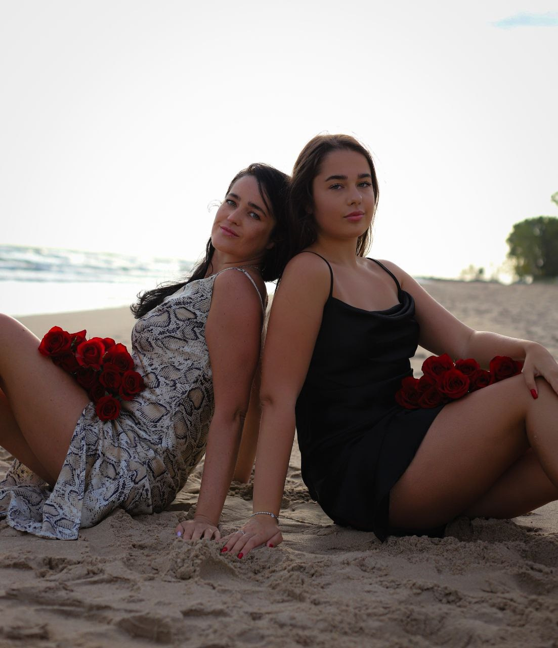 Mom with daughter. VALERIIA VIUNOVA individual shooting\love story\event\brand