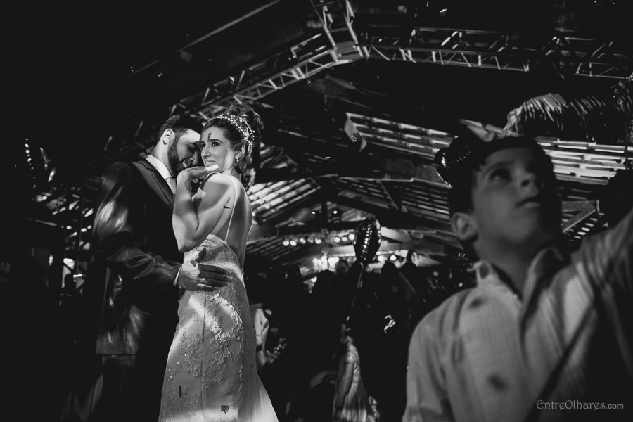 THAÍSA & JOÃO. EntreOlhares Fotografia e Filmagem de Casamentos em Recife/PE e João Pessoa/PB — Momentos únicos eternizados com sensibilidade