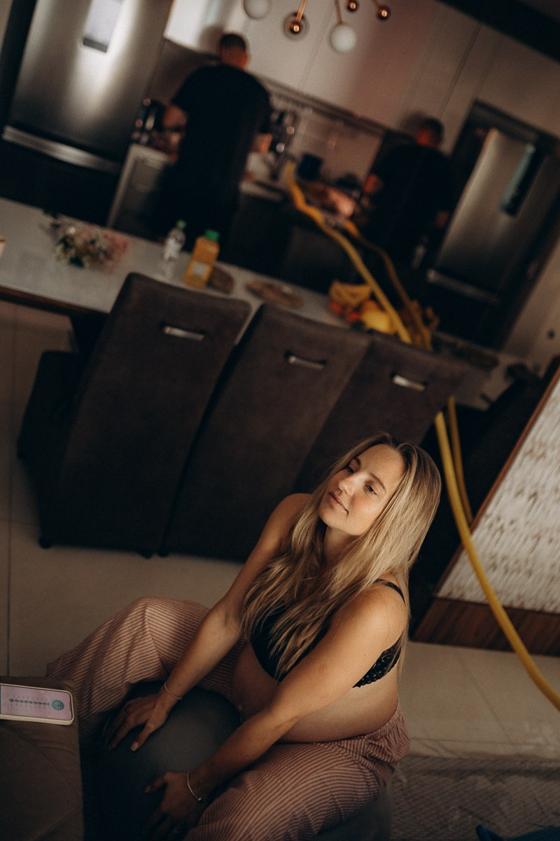 Iris Home Birth 2. Fotografa de família e crianças em Florianópolis SC Daria Ermolaev