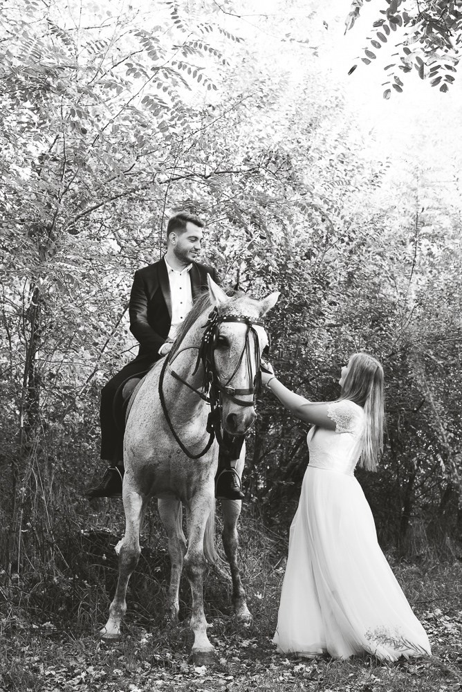 Corina & Cristi (Trash the Dress). Fotograf evenimente. Fotograf nunta. Fotograf Botez. Mihaela Savu