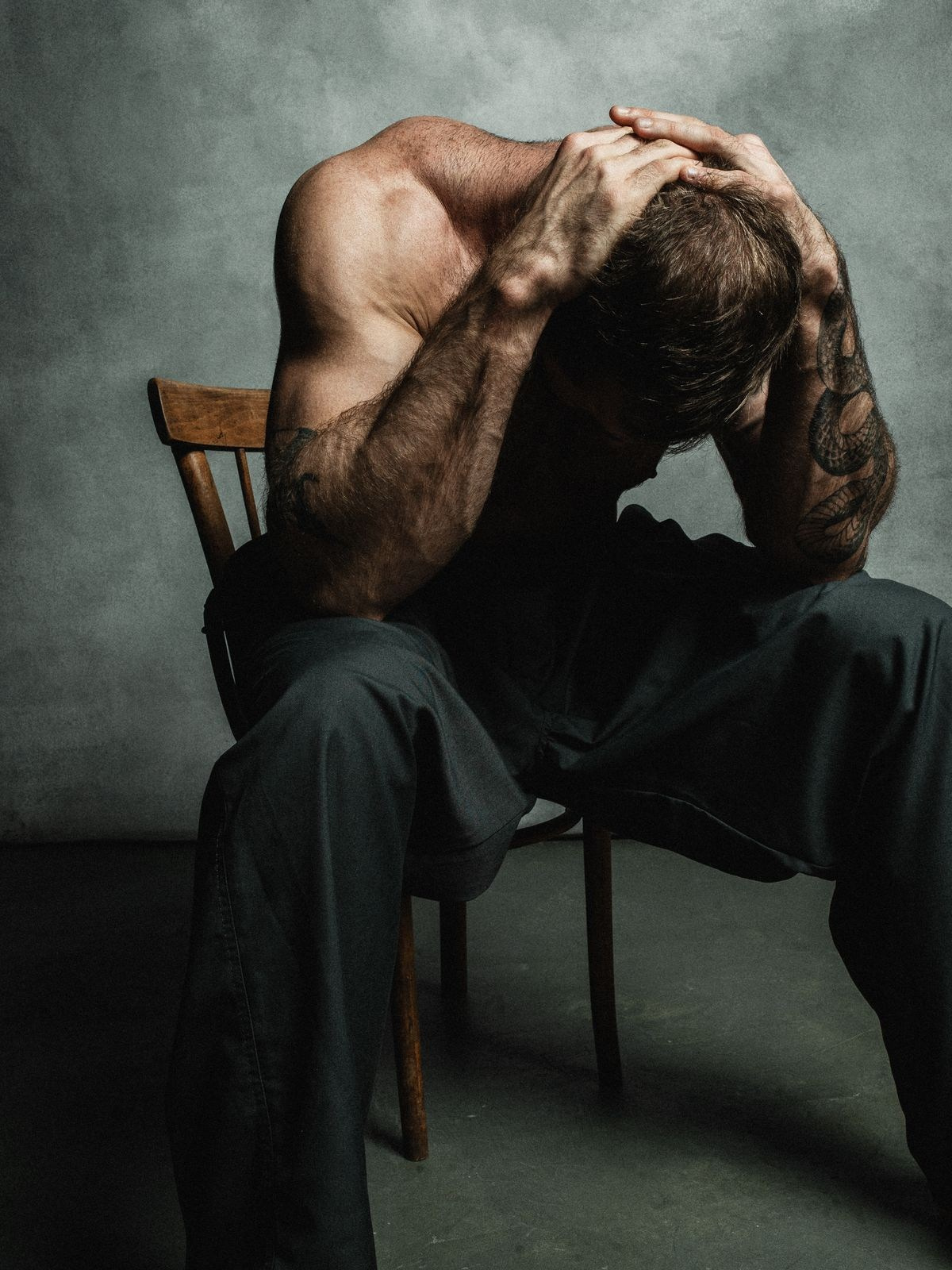 МУСКУЛИСТЫЕ МУЖЧИНЫ