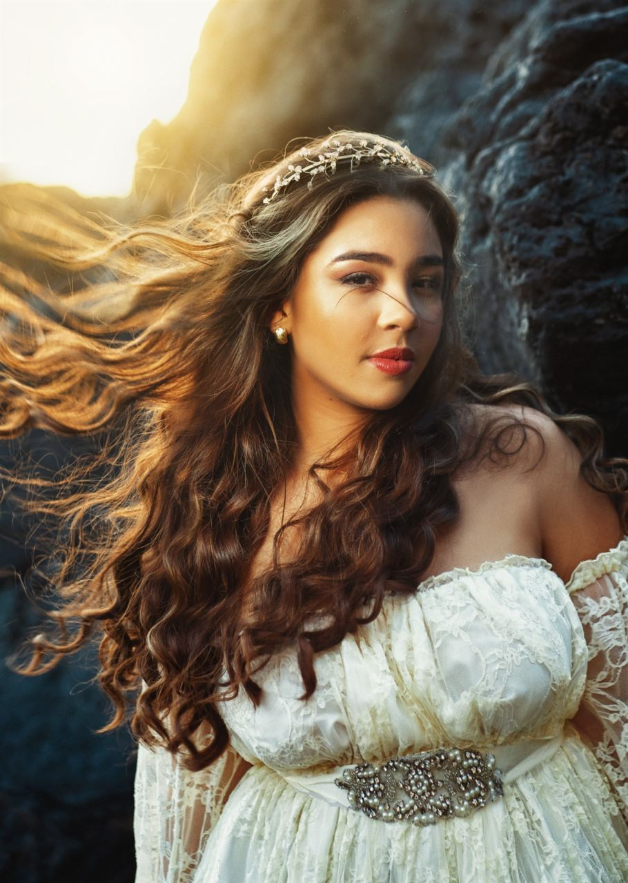 Quinceañera. Tania Bonnet | Fotógrafa en Tenerife | Flying Dress & Family Photographer