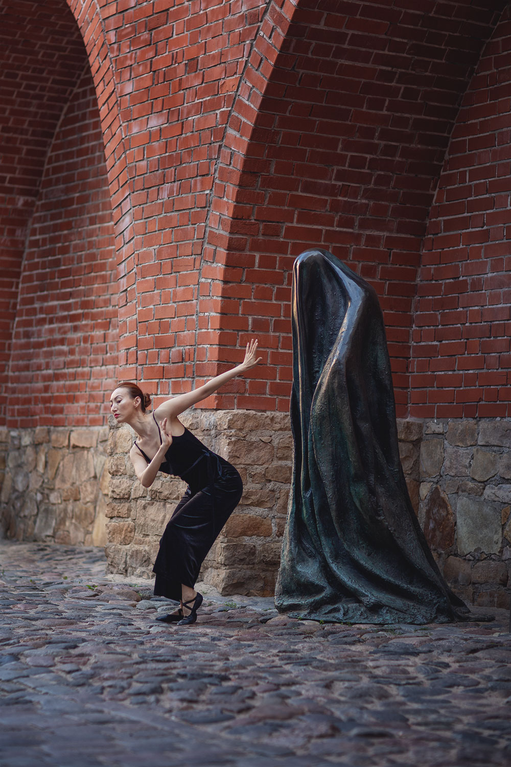 Дана — фотопрогулка французской балерины. Фотограф в Юрмале и Риге Анна Джибути Anna Dzibuti