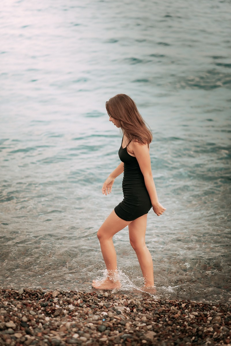 Закатная фотосессия на побережье Анталии. Морской пейзаж.