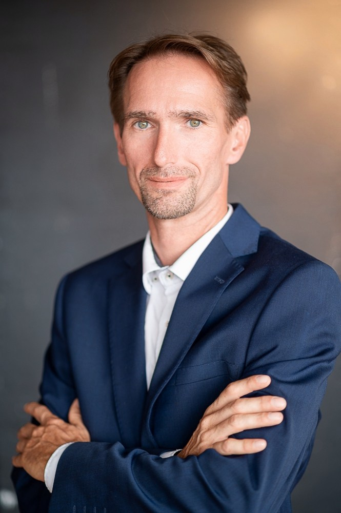 Studio. Timur Cherepanov |Portrait- und Businessfotograf in München