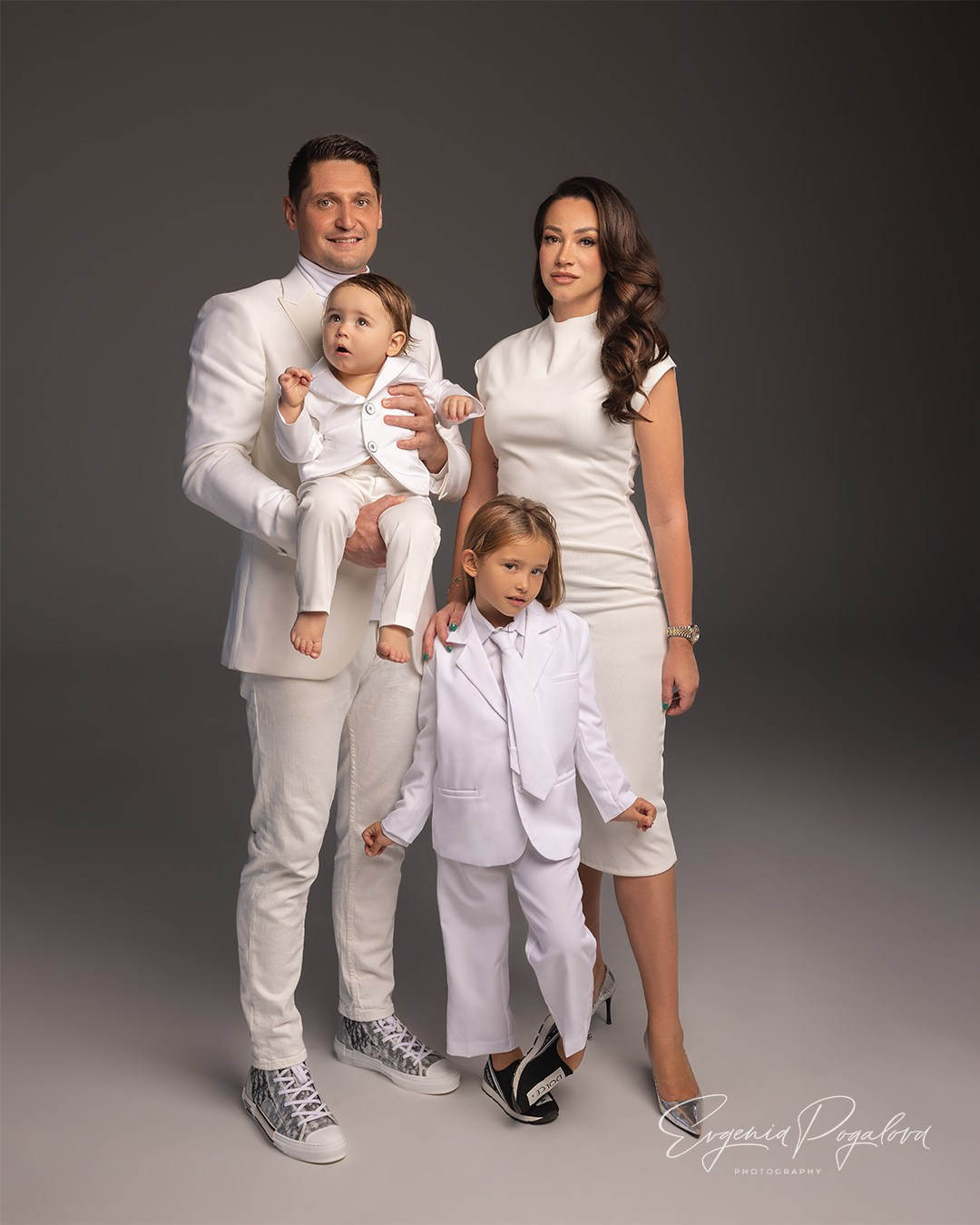 FAMILY. EVGENIA POGALOVA PHOTOGRAPHER