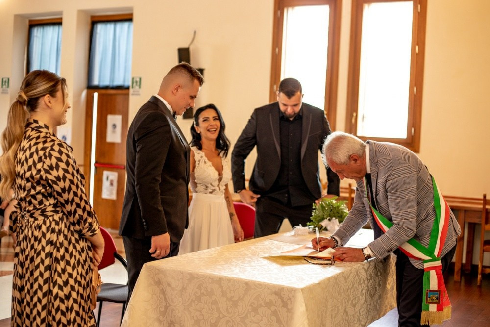 Matrimonio Sirin e Tudor. Luci e Capricci Photography