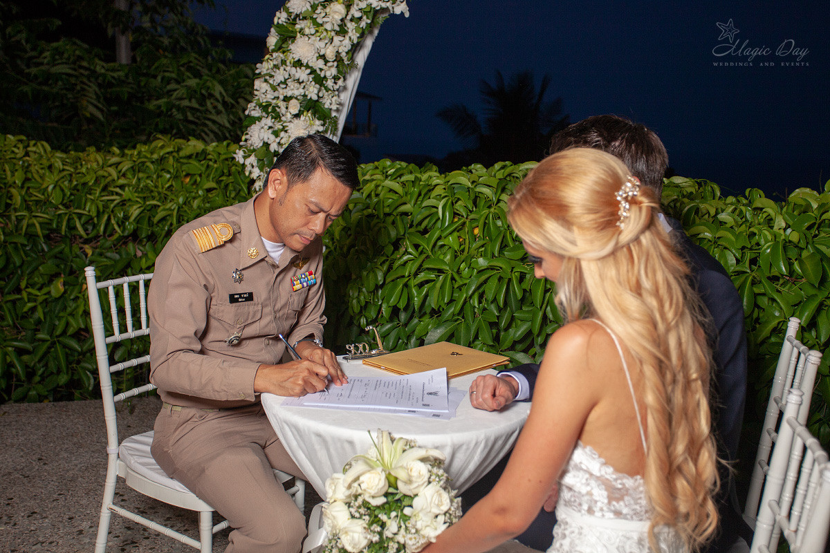 Legal marriage. Wedding on Koh Samui, Thailand