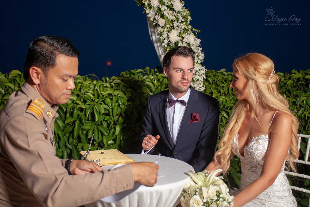 Legal marriage. Wedding on Koh Samui, Thailand