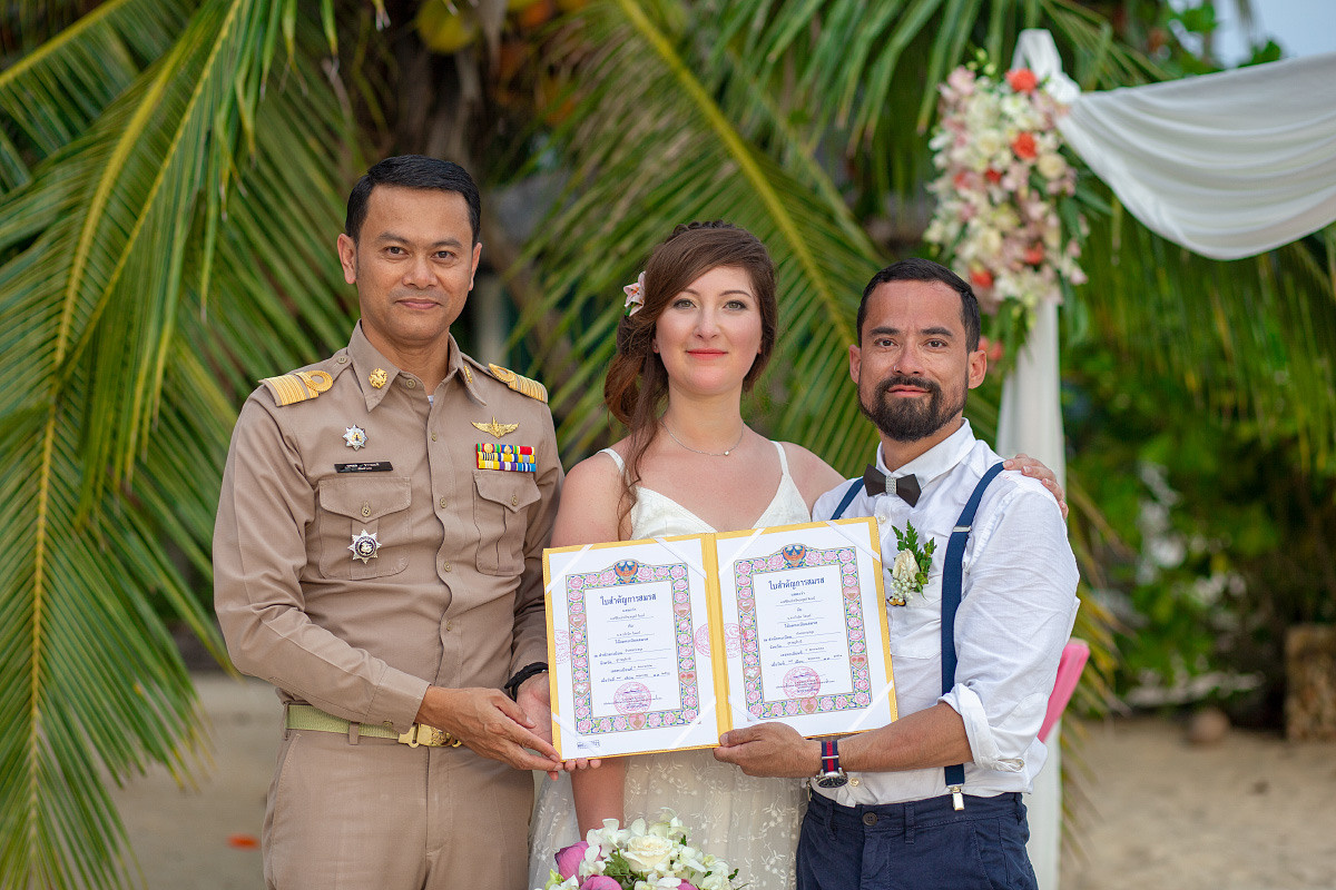 Legal marriage. Wedding on Koh Samui, Thailand