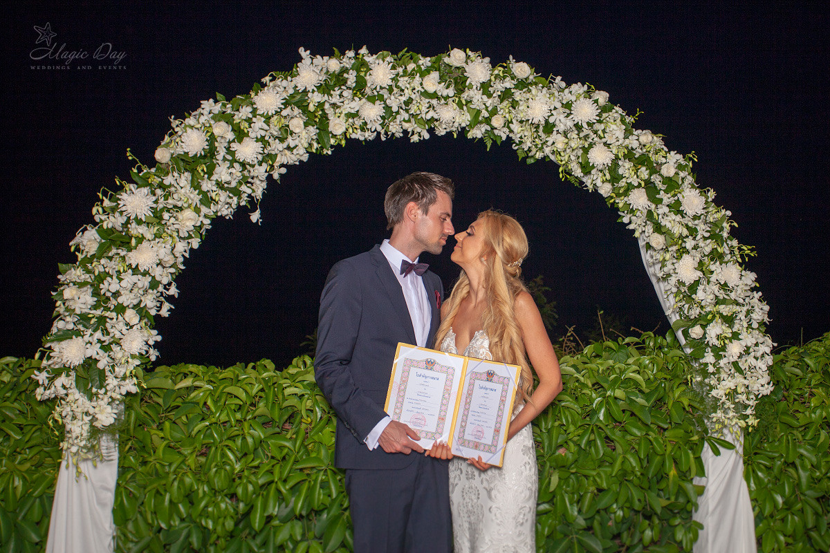 Legal marriage. Wedding on Koh Samui, Thailand